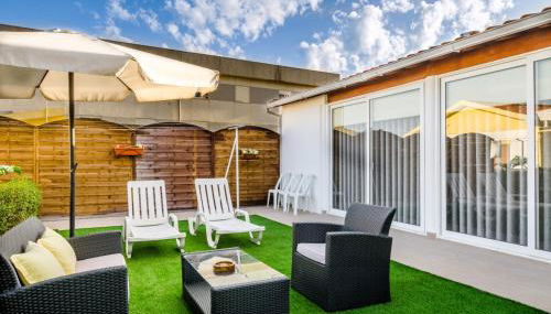 Near beach and Oporto - Foto 2