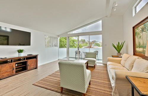 Shores Perfection - Spa, AC, Pet Friendly, Parking, Fire Pit & Massive Private Yard! - Foto 30