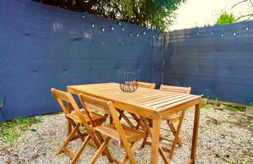 ValenStay - Logement Stade du Hainaut avec jardin - Foto 32