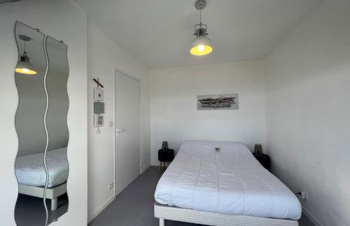 RÉF 335 - PORT-LOUIS appartement vue mer type 3 avec balcon - Foto 15