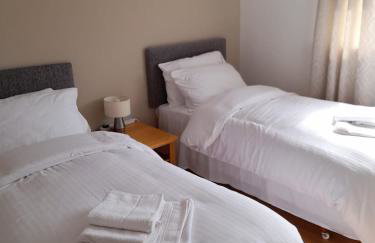 Quiet 3 bed close to the A1 - Foto 14