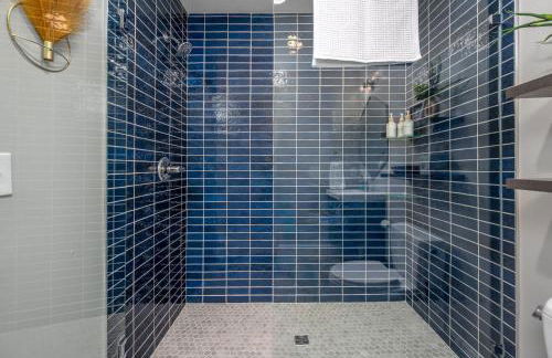 Stylish Durham Retreat - Walkable Sleeps 6 - Foto 49