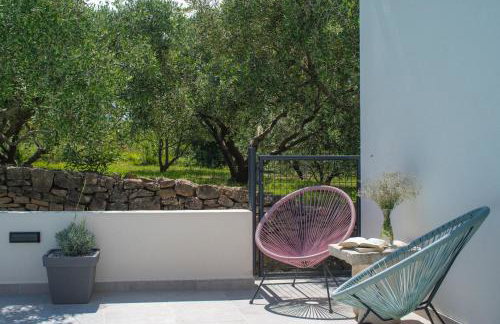 Apartment Gironi with Pool, Jacuzzi - Photo 45