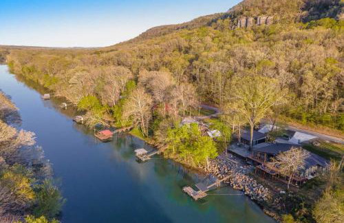 Boat Dock and Slip Riverfront Home in Heber Springs - Foto 41