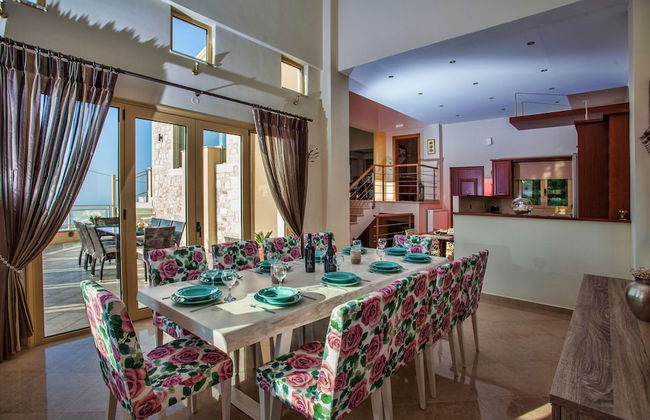 Palladio Luxury Villa With Amazing View - Photo 39