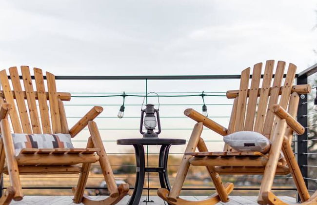 Deer Creek Tiny Container Home-12 Min to Magnolia - Foto 13