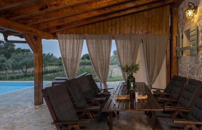 Villa in Posedarje With Private Pool - Foto 29