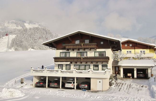 Upscale Apartment in Salzburg With Terrace and Country Views - Foto 42