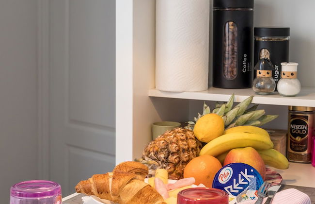 Bright & Modern on Top Location - Foto 9