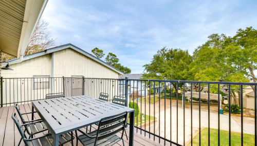 Walk to Lake Conroe Family-Friendly Getaway! - Foto 2