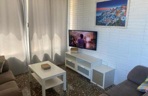 AEROPUERTO El ALTET - Photo 3