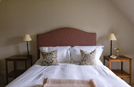 Coulin Farmhouse - Photo 3