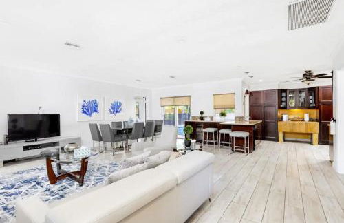 Beautiful Villa 4 BD 3 BA with Heated Private Pool, Close to Beach - Foto 19