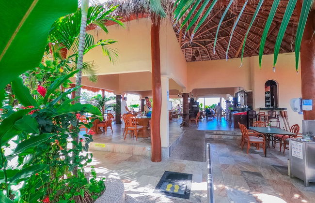 Hotel Tropicana - Near Olas Altas Street - Foto 49