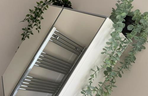 New Stylish House - Sleeps 7 - Free Parking - Contractors Welcome - Wifi - Foto 19