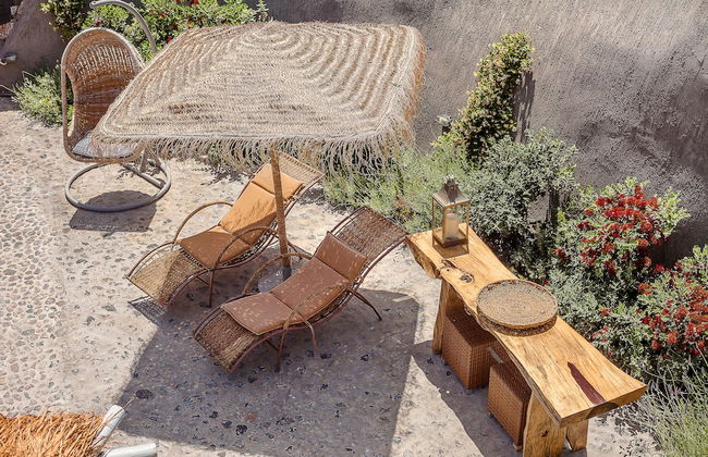 Rock Villas - Emporio | Pool, Jacuzzi, Castle View - Foto 20