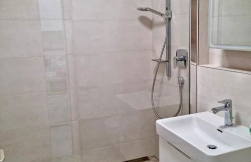 Ferienwohnung ML Apartment - seenah, ruhig und zentral vor der Insel Lindau - Foto 7