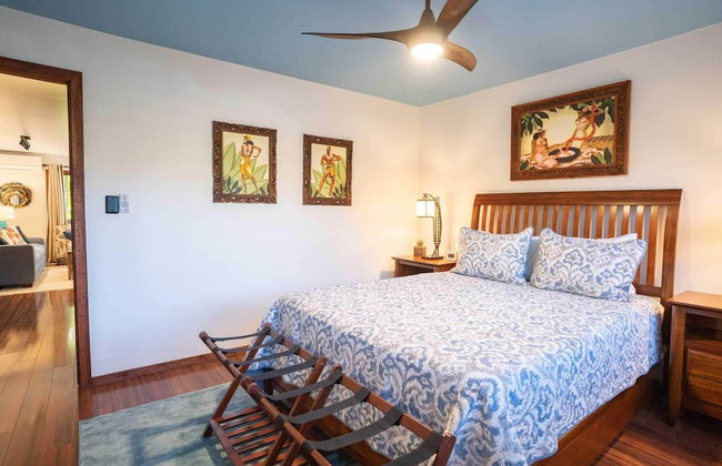 Tropical & Serene Garden Vistas - Photo 6