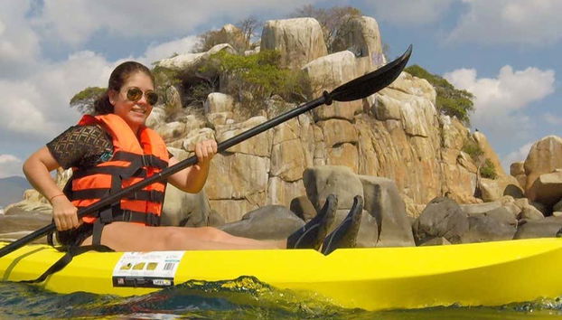 Kayak tour of El Morro islet