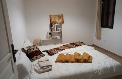 Maison neuve Vue imprenable Piscine et spa - Foto 8