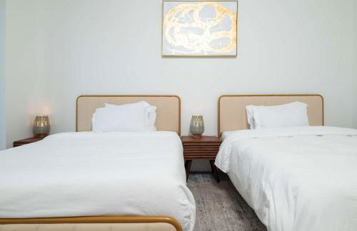 Back-Bay Lux Central 2BR Condo with Rooftop and Parking - Foto 46