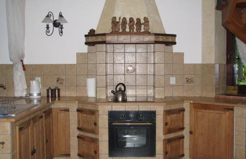 Cozy and Comfortable Guest House in the City - Foto 5