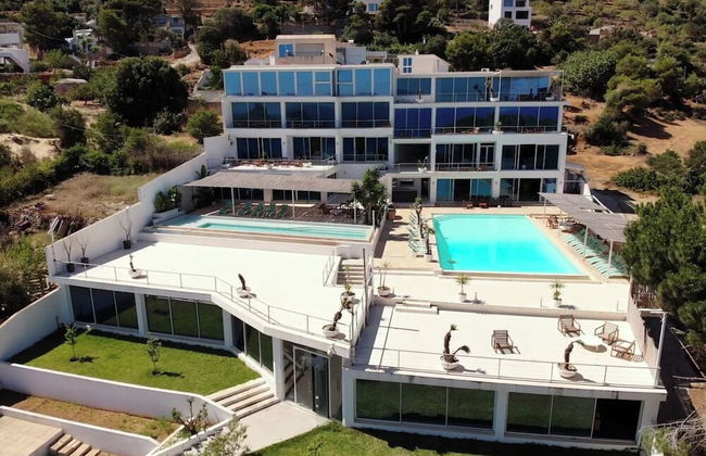 Exceptional Luxury Villa A Masterpiece of Elegance and Comfort - Foto 27