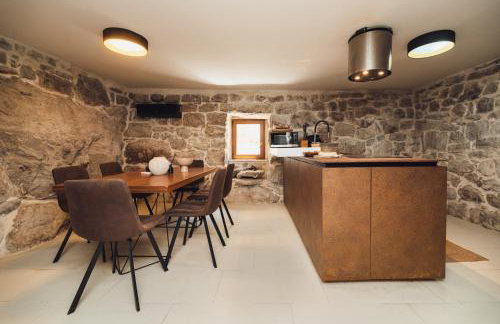 Maison Laurel - Beautiful Stone Estate With Private Pool, Near Split and Omiš - Foto 7