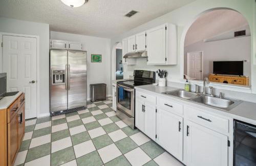 Pondside Perch - Your Waterfront Retreat home - Foto 4