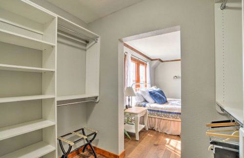 Secluded Bonanza Home with Antique Furnishings - Foto 16