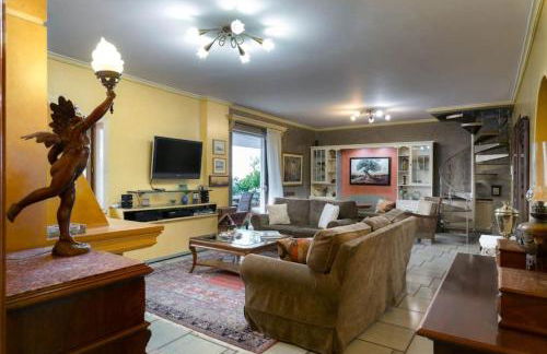 165 sm 4BR Penthouse Maisonette Apartment - Foto 7