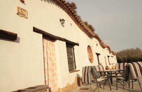 Cuevas la Chumbera - Photo 35