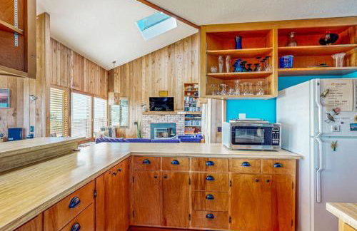 Clemons' Cottage - Photo 7