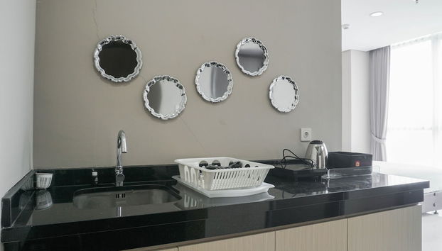 Chic And Cozy Studio Apartment At Ciputra International - Foto 5, Cocina privada