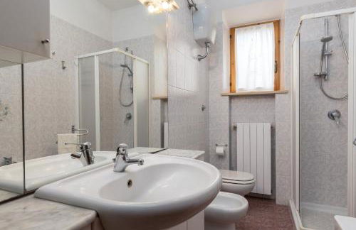 Enchanting Flat with Patio in Abbadia a Isola - Foto 25