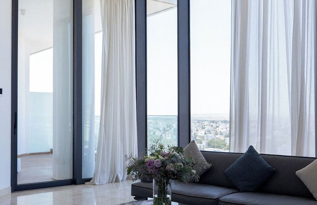 Central Park Residence - Photo 35