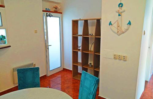 Pomalo Retreat, Your Calm Escape Near the City, Sunlit Terrace, Space & Comfort and Parking - Foto 14