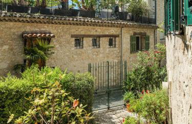 Apt La Fontaine - Photo 25