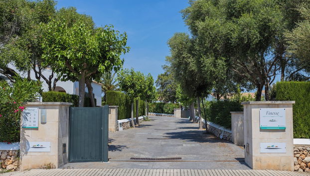 Entrada (vista interior)