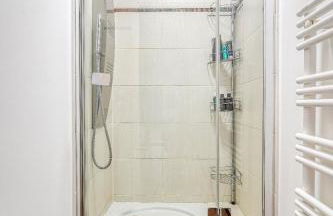 Stunning 3Bedroom Apartment with Garden in Prestigious Area I Eiffel Tower Within 15 Minutes' Drive - Foto 16