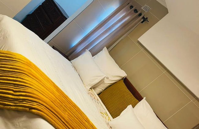 Lovely 3 bed in Selborne Park With Pool - 2234 - Foto 15