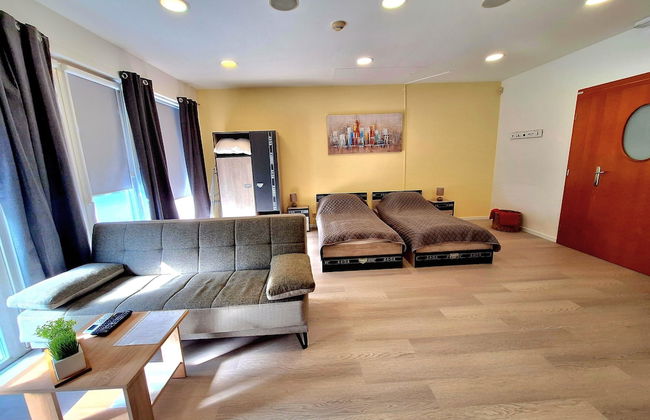 Apartments Midnight City - Photo 4