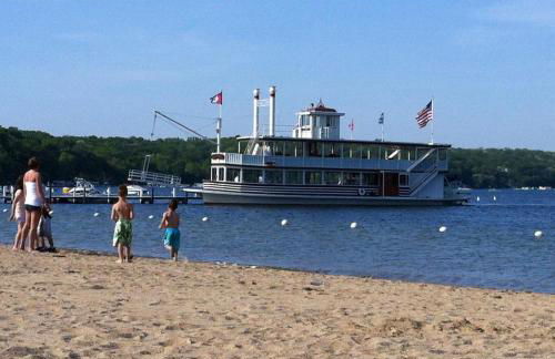 New Pet-Friendly Lake Geneva Escape - Foto 21