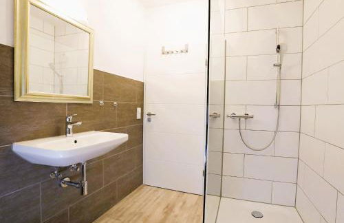 Villa Thormarcon am Plauer See für 20 Gäste, Sauna, Pool - Foto 29