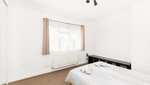 Quinton Essentials - Photo 4