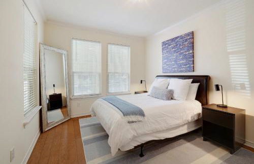 Rosey Bouldin Home Minutes to DT - Adelaide! - Photo 5