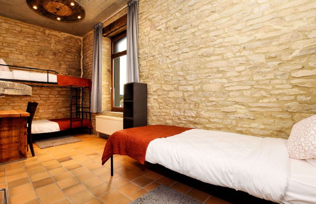 Group Villa With Pool & Sauna - Photo 10