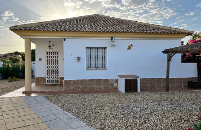 Belvilla by OYO Villa La Casita - Foto 35