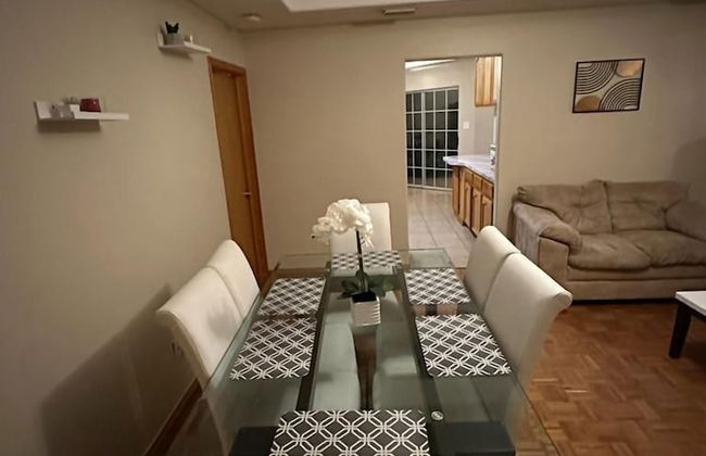 McAllen Majesty 4BR w Pool and Comfort - Foto 42