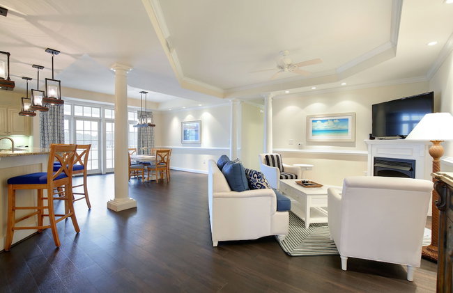 Waterside Resort - Photo 15